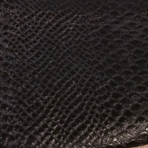 Clutch - Picture 4 of 5